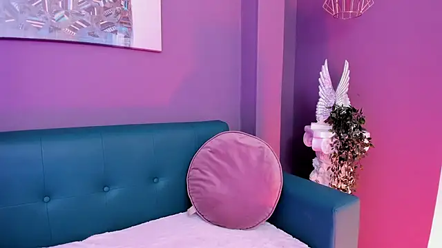 Alessiia   online show from 12-02-25, 03:07