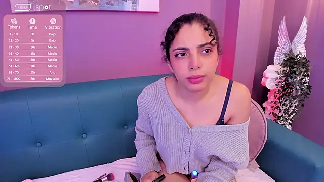 Alessiia   online show from 02-06-26, 03:35