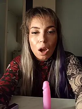 Conny Shellie online show from 10-21-25, 07:35