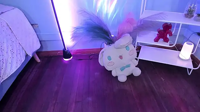 Snapshot of KathiaSaenz_ chatting on 10-09-25, 04:02 KathiaSaenz  online show from 10-09-25, 04:02