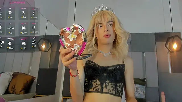 NoahVidall online show from 10-18-25, 05:31