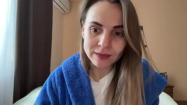 AnnieLove7722 online show from 01-07-26, 12:43
