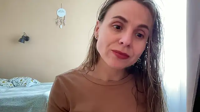 AnnieLove7722 online show from 05-04-26, 12:08