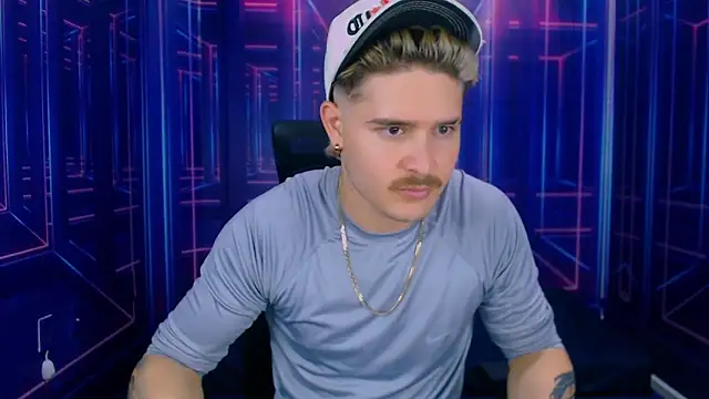 AlexPiersss online show from 10-17-25, 07:15