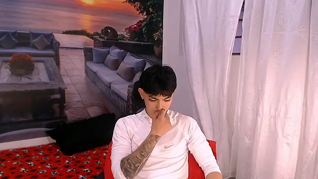 Snapshot of RomeoMillerr chatting on 01-09-26, 07:54 RomeoMillerr online show from 01-09-26, 07:54