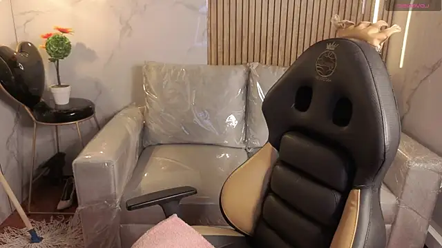  ceeleste cute  online show from 04-18-26, 08:09