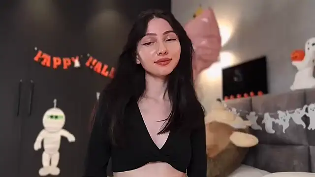 AnaMoonlight online show from 10-31-25, 09:00