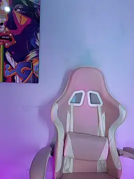 Athenea  fox online show from 10-21-25, 11:53