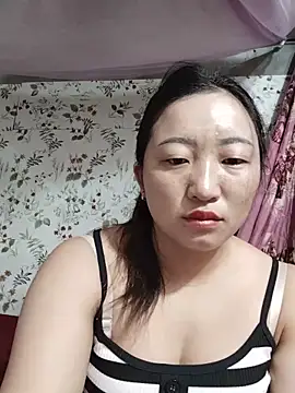 Snapshot of zhen-zo chatting on 06-14-26, 10:33 zhen-zo online show from 06-14-26, 10:33