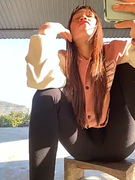 nhinhi-sexy online show from 11-28-25, 01:28