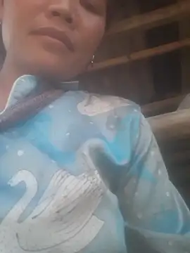 Snapshot of bree-zz chatting on 10-30-25, 08:34 bree-zz online show from 10-30-25, 08:34