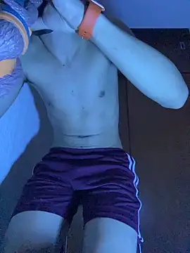 zamir333 online show from 11-08-25, 10:41