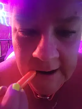 violentviolet68 online show from 06-23-26, 03:43