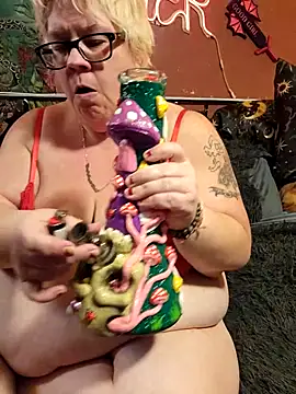 violentviolet68 online show from 11-29-25, 09:37