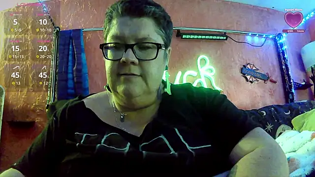 violentviolet68 online show from 06-10-26, 07:37
