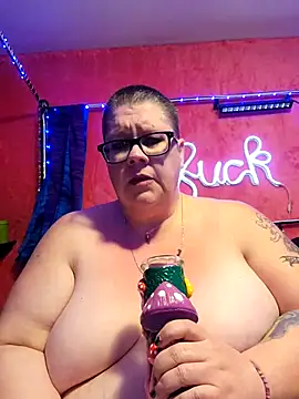 violentviolet68 online show from 04-19-26, 11:29