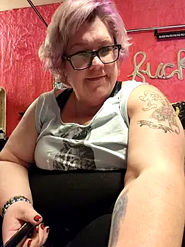 violentviolet68 online show from 02-26-26, 05:46