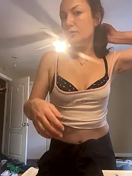 Snapshot of sexybriiiixoxo chatting on 04-14-26, 09:42 sexybriiiixoxo online show from 04-14-26, 09:42