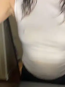 Snapshot of sexybriiiixoxo chatting on 03-01-26, 04:45 sexybriiiixoxo online show from 03-01-26, 04:45