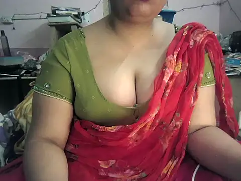 Niisha HOT online show from 10-14-25, 07:58