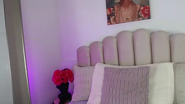 isa bigassx online show from 10-25-25, 03:49