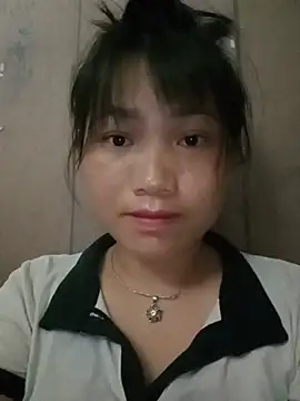 min-xinh online show from 07-23-26, 09:11