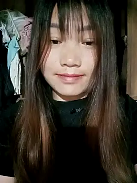 min-xinh online show from 03-11-26, 10:04