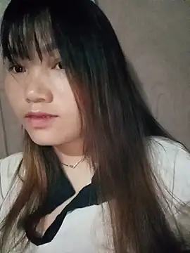 min-xinh online show from 06-15-26, 10:09