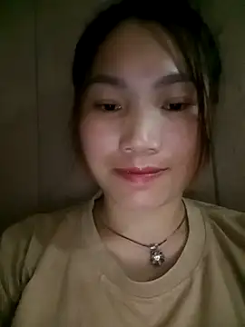 min-xinh online show from 10-17-25, 02:30