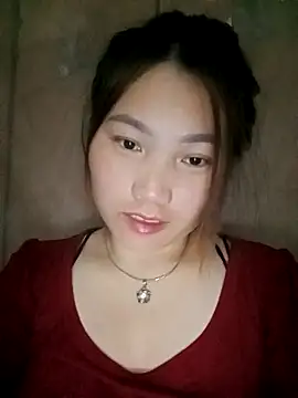 min-xinh online show from 10-27-25, 03:35