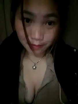 min-xinh online show from 11-14-25, 02:43