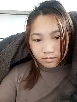 min-xinh online show from 11-29-25, 02:01