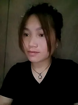 min-xinh online show from 10-18-25, 09:17