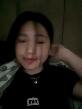 min-xinh online show from 11-16-25, 08:35