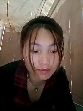 min-xinh online show from 10-26-25, 01:39