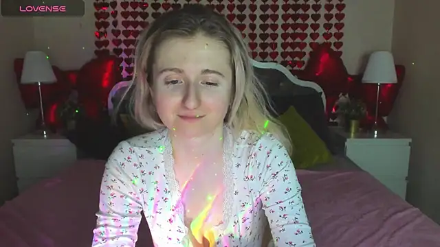 CamillaDreamer online show from 02-11-26, 06:52