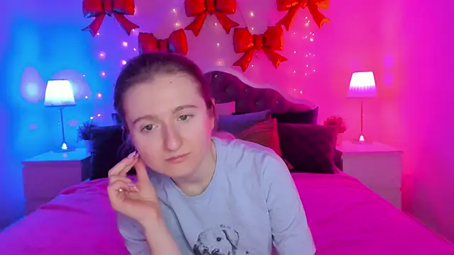 CamillaDreamer online show from 03-18-26, 09:26