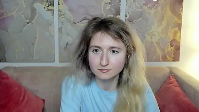 Snapshot of CamillaDreamer chatting on 05-11-26, 04:04 CamillaDreamer online show from 05-11-26, 04:04