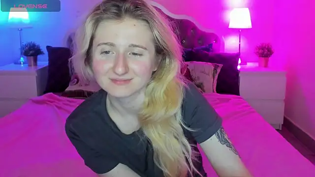 CamillaDreamer online show from 01-09-26, 06:59