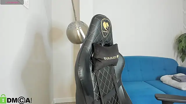 KarinaBroks online show from 12-02-25, 09:44