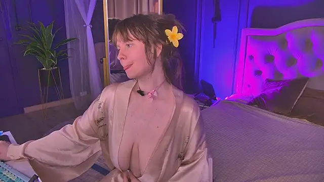 Lilly Stark online show from 06-15-26, 05:29