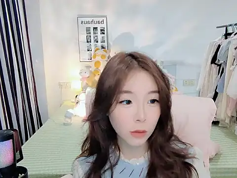 Gardenia-222 online show from 10-23-25, 12:37