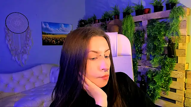 AliceLice  online show from 10-10-25, 12:06