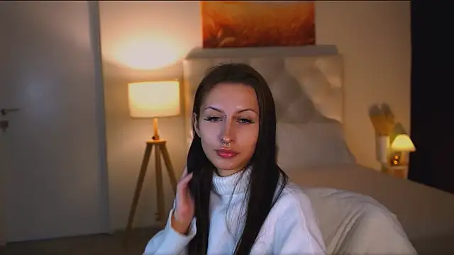 AliceLice  online show from 10-17-25, 08:06