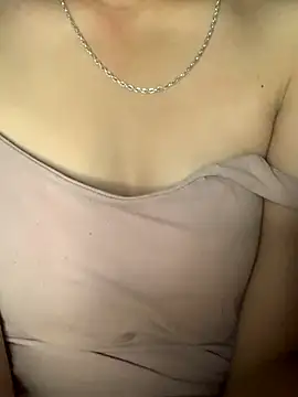 Snapshot of Lin98-pusy chatting on 10-23-25, 03:10 Lin98-pusy online show from 10-23-25, 03:10