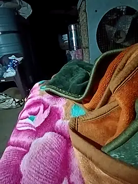 Snapshot of Lona2525 chatting on 02-10-26, 08:41 Lona2525 online show from 02-10-26, 08:41