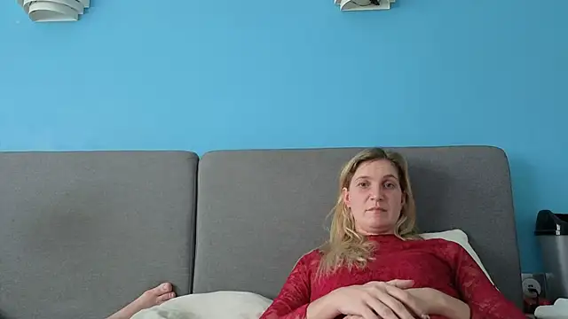 Snapshot of linterditehot chatting on 11-01-25, 01:16 linterditehot online show from 11-01-25, 01:16