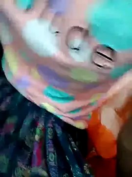 Snapshot of kavita_bhabi chatting on 10-14-25, 11:00 kavita bhabi online show from 10-14-25, 11:00