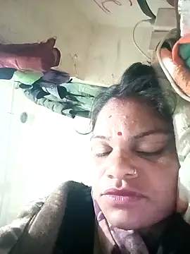 Snapshot of SHMA-77 chatting on 02-07-26, 07:55 SHMA-77 online show from 02-07-26, 07:55