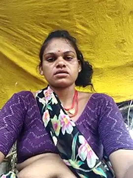 Snapshot of SHMA-77 chatting on 07-19-26, 05:16 SHMA-77 online show from 07-19-26, 05:16